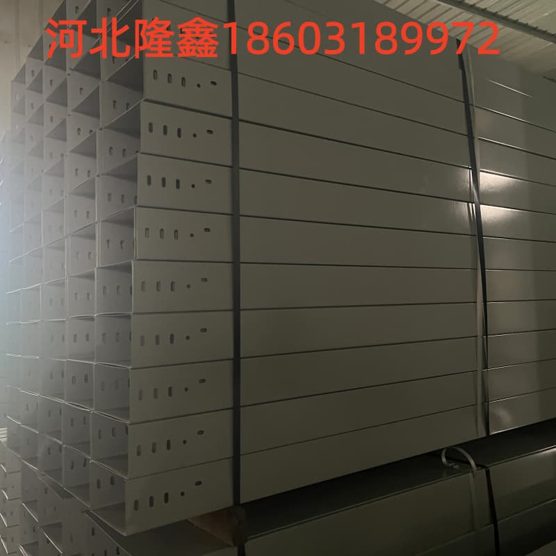 河北隆鑫桥架生产基地
